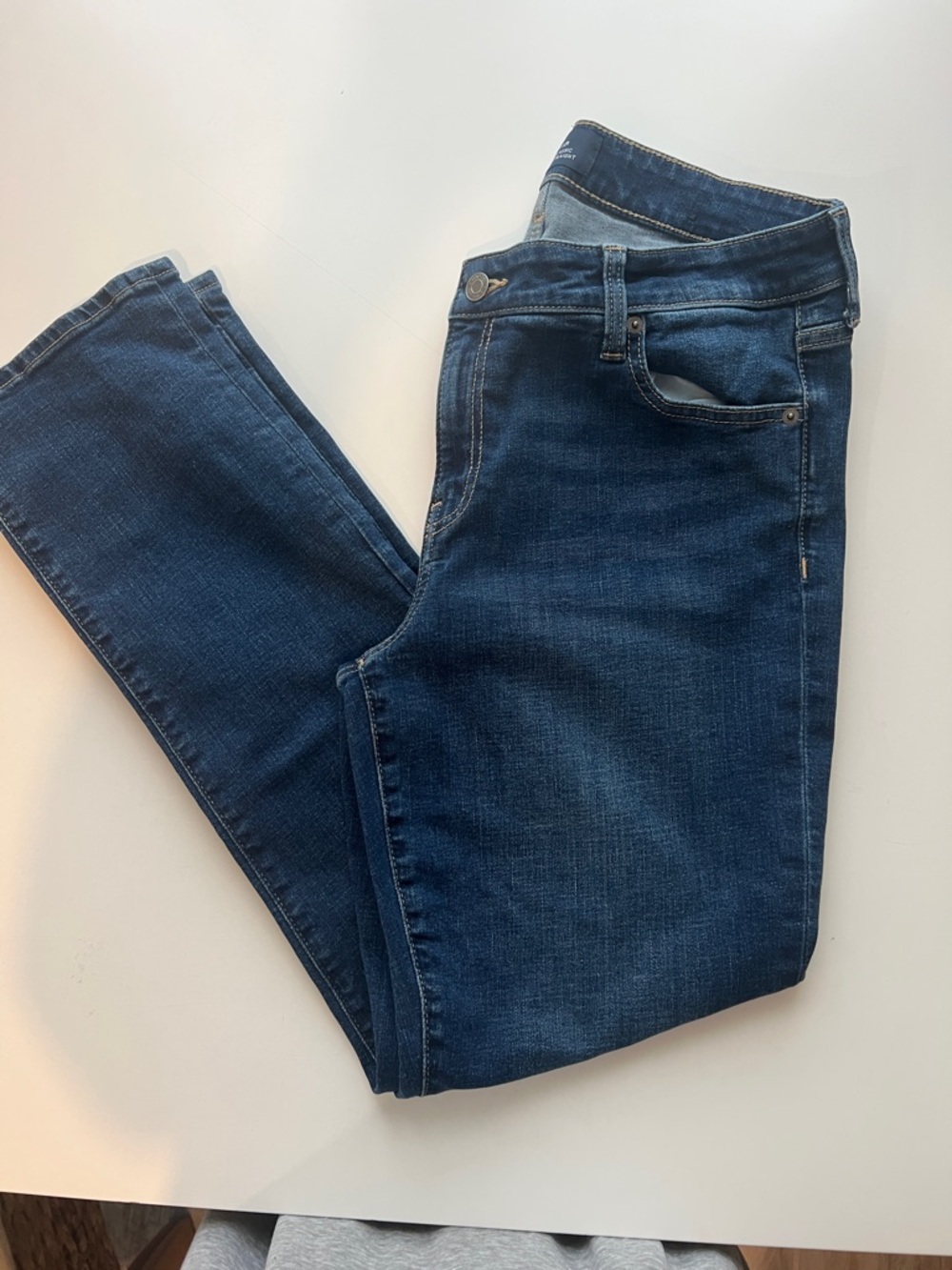 GAP Dark Indigo straight leg